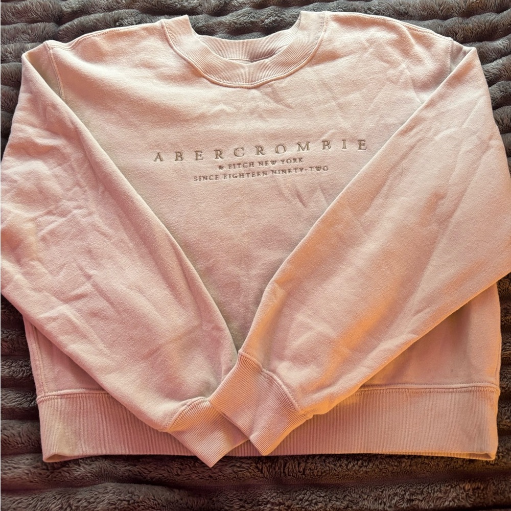 Abercrombie & Fitch Women's Tan Sweater